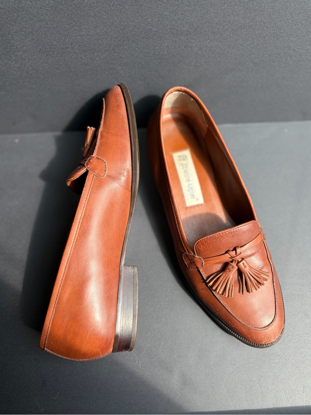 Vintage Etienne Aigner Ally Tassel Loafers Womens 7.5 M Brown Leather Slip On
